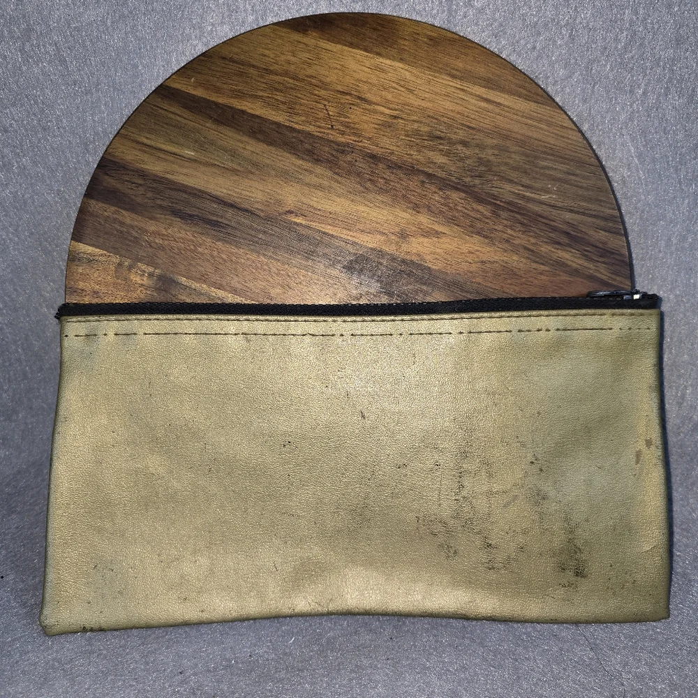 Vintage gold bank bag / Pouch